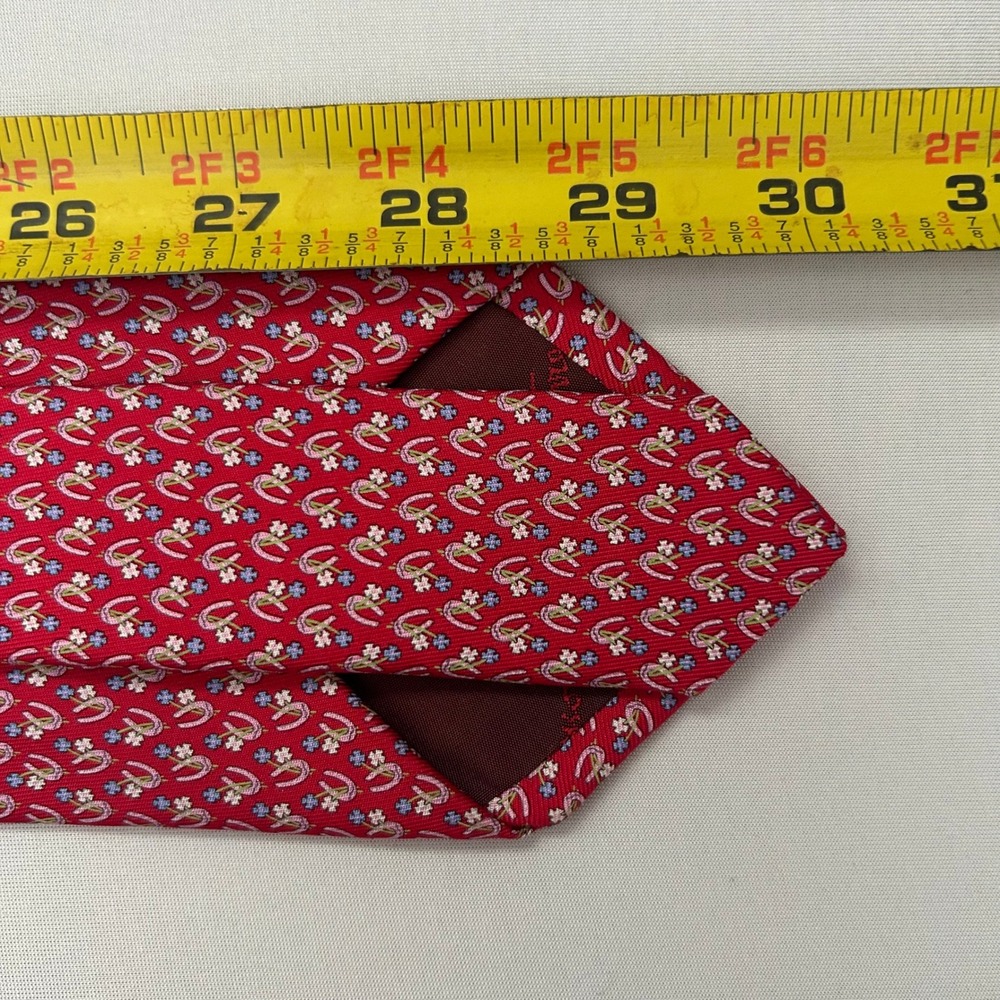 Salvatore Ferragamo Silk Tie Mens Red Horseshoe Floral Made in Italy 60x3" - Picture 6 of 7